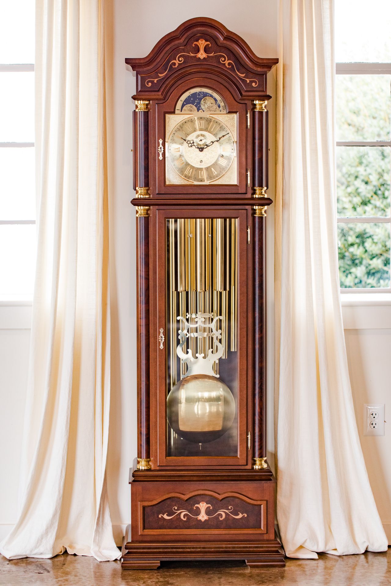 Hermle Standuhr 01131-031171